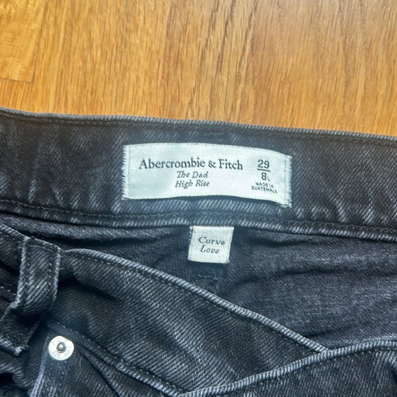 Abercrombie & Fitch Curve Love The Dad High Rise Jean w/ Criss-Cross Waistband - Picture 7 of 10